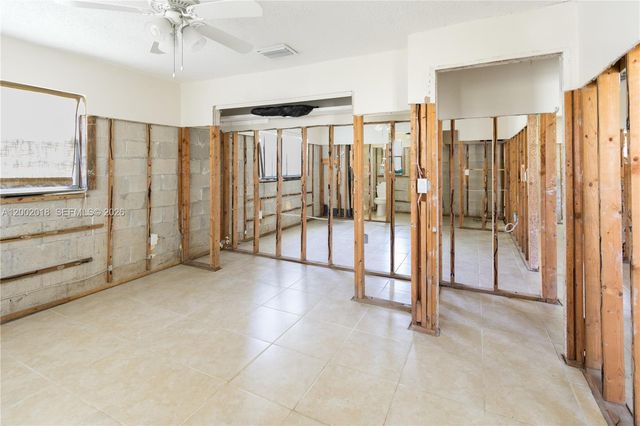 317 Montgomery Ave, Fort Myers, FL 33905