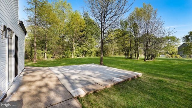 258 HAWTHORNE CIR, North Wales, PA 19454