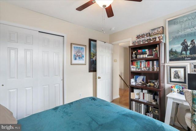 34 STANDING OAK CT, Bunker Hill, WV 25413