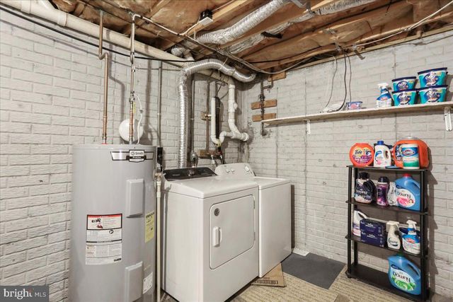 34 STANDING OAK CT, Bunker Hill, WV 25413