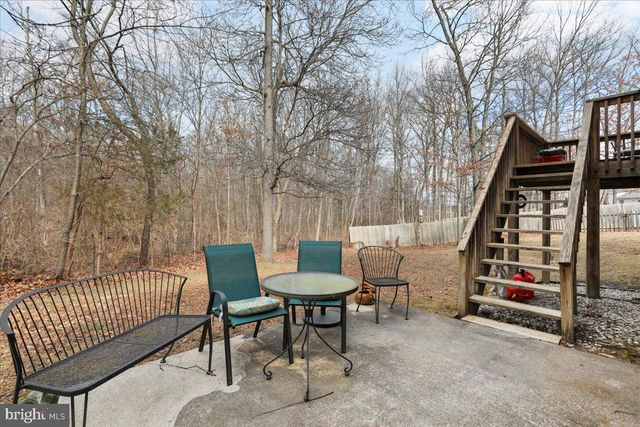 34 STANDING OAK CT, Bunker Hill, WV 25413