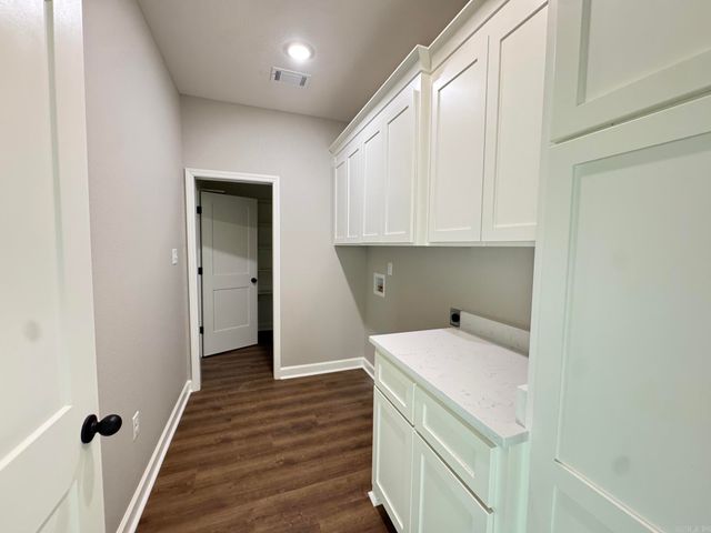 17 Mountain Grove, Greenbrier, AR 72058