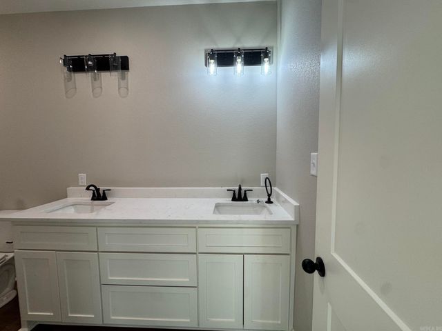 17 Mountain Grove, Greenbrier, AR 72058