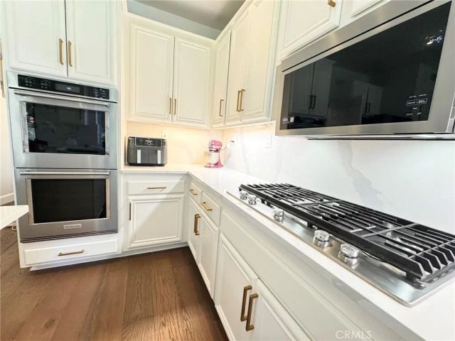 1536 Sappanwood Avenue, Thousand Oaks, CA 91320