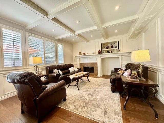 1536 Sappanwood Avenue, Thousand Oaks, CA 91320