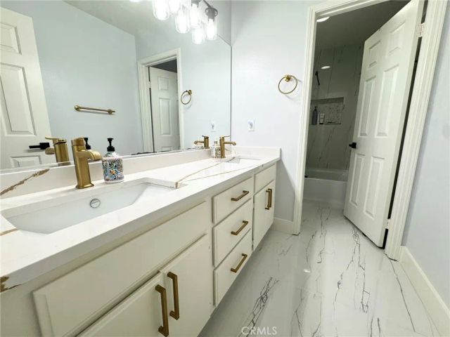 1536 Sappanwood Avenue, Thousand Oaks, CA 91320