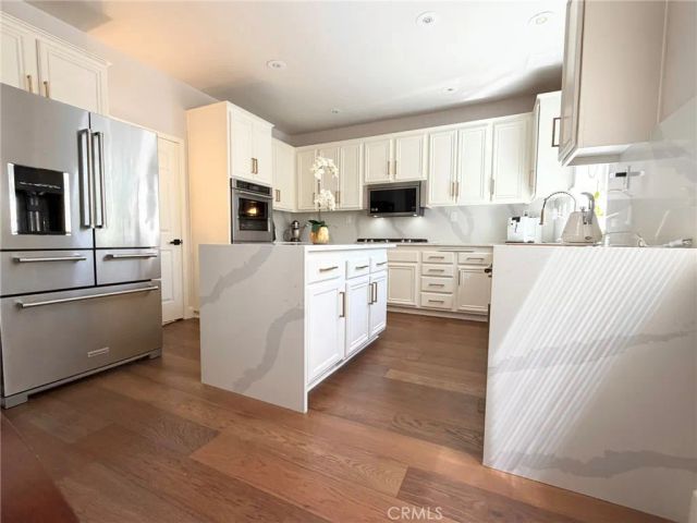 1536 Sappanwood Avenue, Thousand Oaks, CA 91320