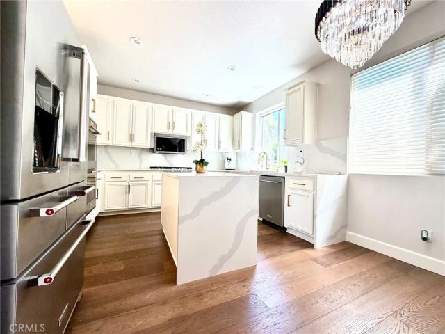 1536 Sappanwood Avenue, Thousand Oaks, CA 91320