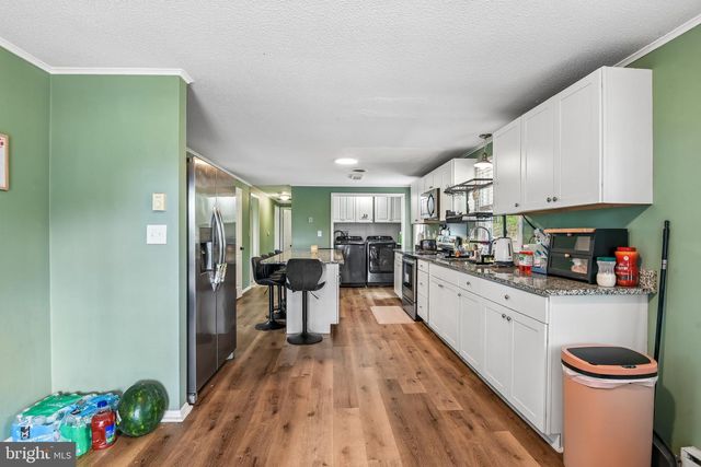 13903 WOLFSVILLE RD, Smithsburg, MD 21783