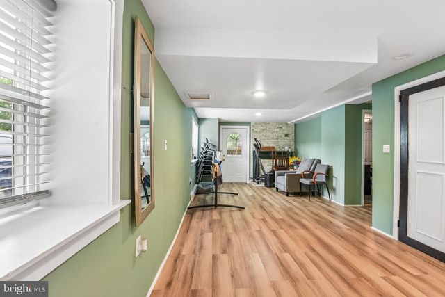 13903 WOLFSVILLE RD, Smithsburg, MD 21783
