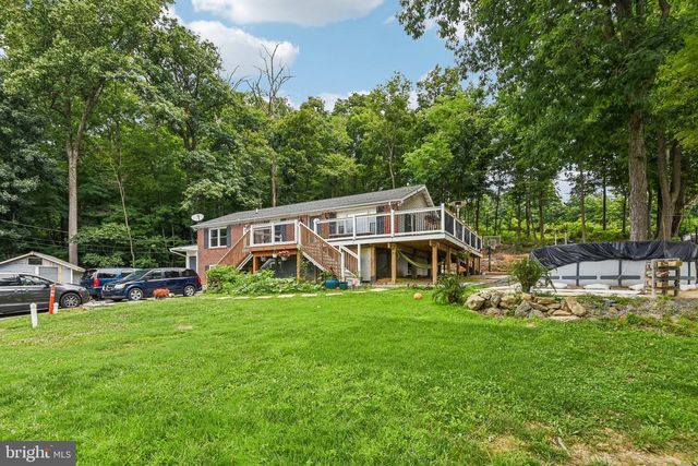 13903 WOLFSVILLE RD, Smithsburg, MD 21783