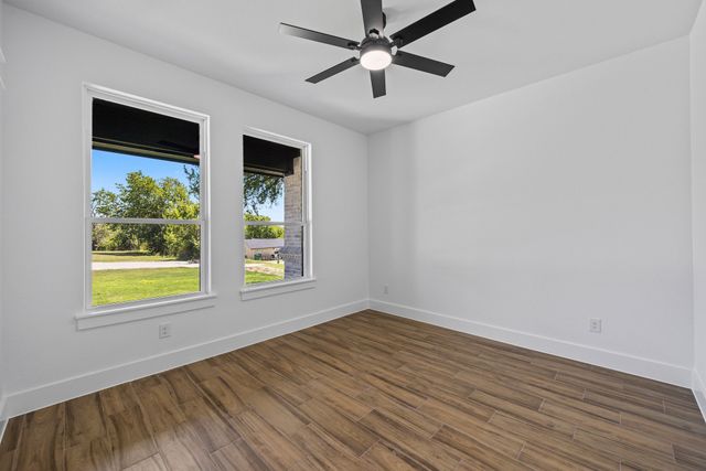 5230 Urbanview Street, Sansom Park, TX 76114