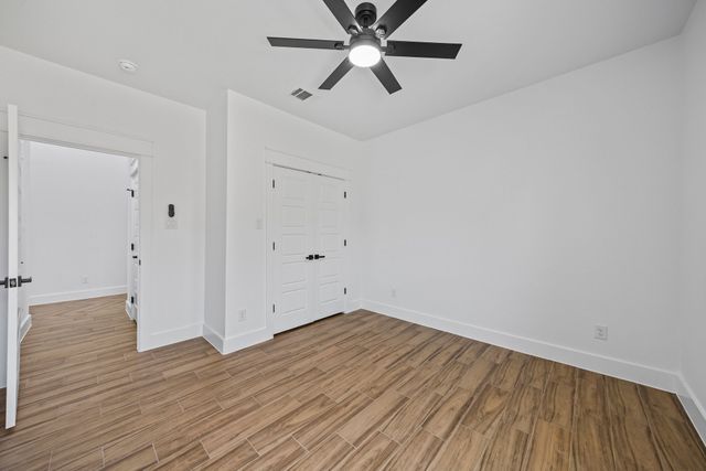 5230 Urbanview Street, Sansom Park, TX 76114