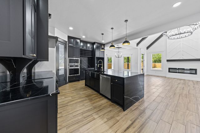 5230 Urbanview Street, Sansom Park, TX 76114