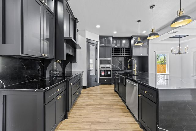 5230 Urbanview Street, Sansom Park, TX 76114
