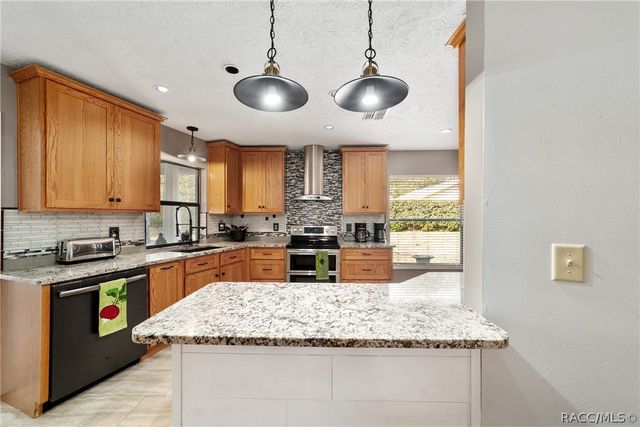 790 N Fresno Avenue, Hernando, FL 34442