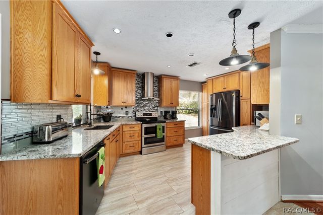 790 N Fresno Avenue, Hernando, FL 34442