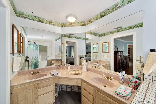 790 N Fresno Avenue, Hernando, FL 34442