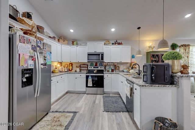 418 N Elliott Street, Webb City, MO 64870