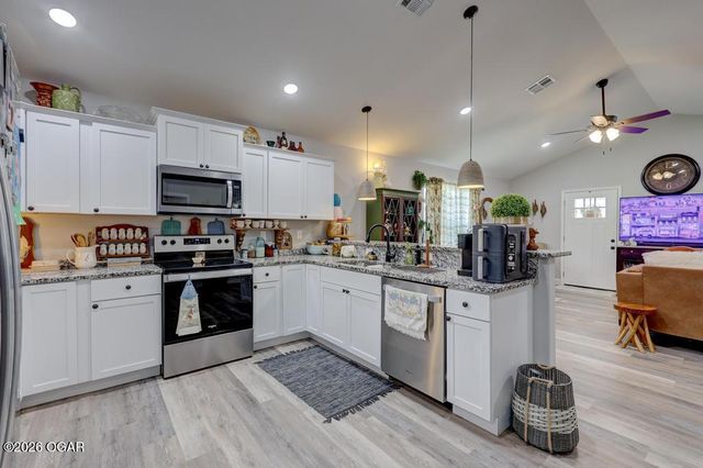 418 N Elliott Street, Webb City, MO 64870