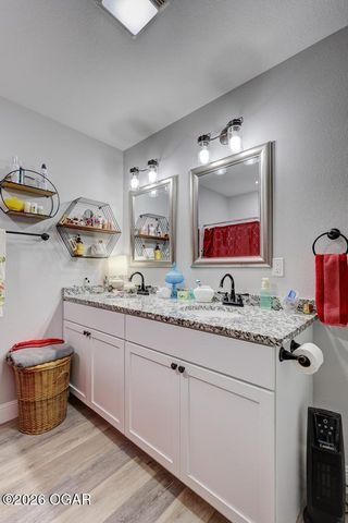 418 N Elliott Street, Webb City, MO 64870