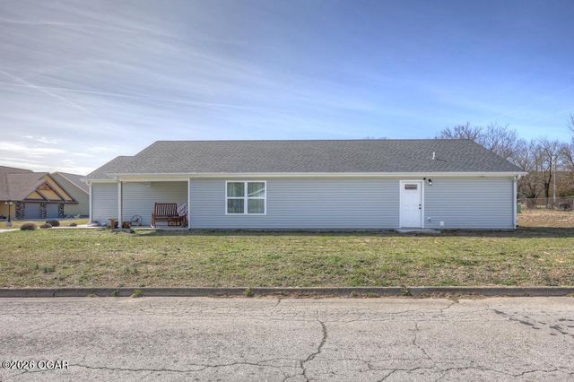 418 N Elliott Street, Webb City, MO 64870
