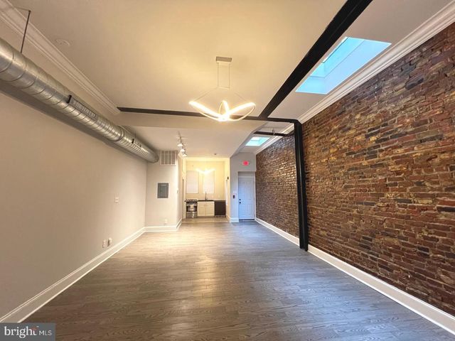 335 W GIRARD AVE #1ST FLOOR, Philadelphia, PA 19123