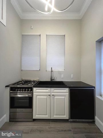 335 W GIRARD AVE #1ST FLOOR, Philadelphia, PA 19123