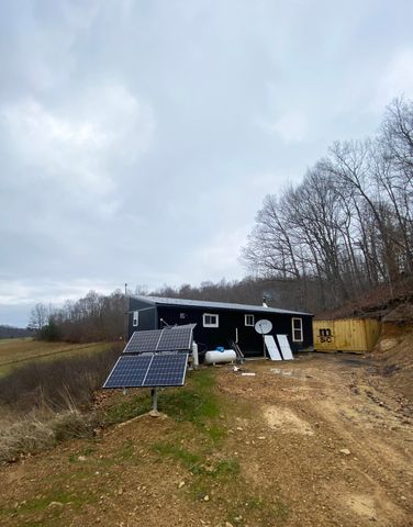 360 Sunset View Lane, Tyner, KY 40486