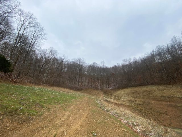 360 Sunset View Lane, Tyner, KY 40486