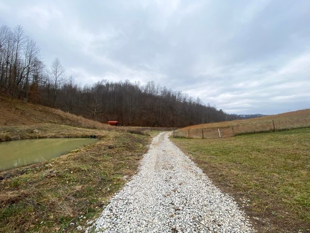 360 Sunset View Lane, Tyner, KY 40486
