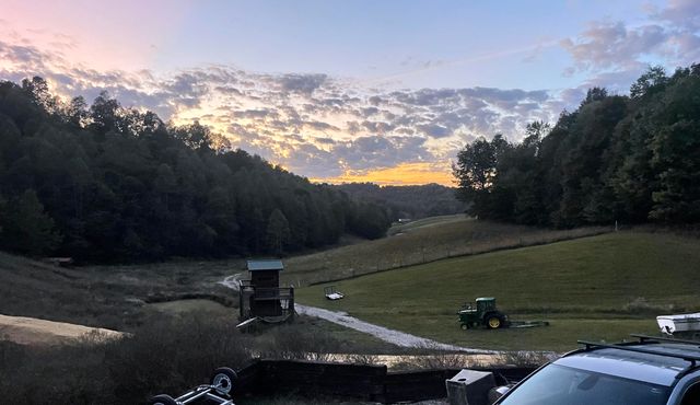 360 Sunset View Lane, Tyner, KY 40486