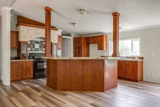 428 Brazos Mountain Drive, Weatherford, TX 76087