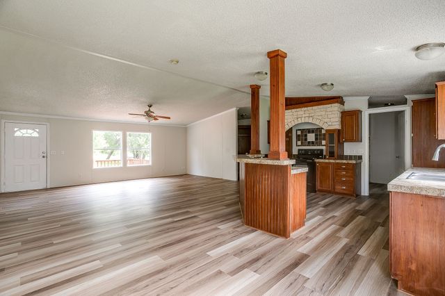 428 Brazos Mountain Drive, Weatherford, TX 76087