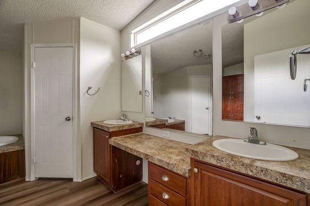 428 Brazos Mountain Drive, Weatherford, TX 76087