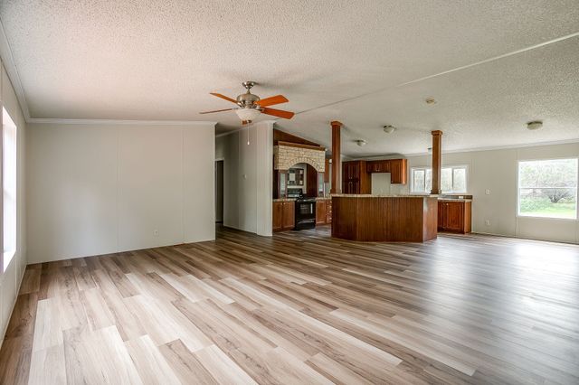 428 Brazos Mountain Drive, Weatherford, TX 76087