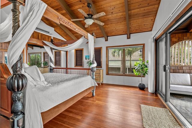 59-377 Ke Nui Road, Haleiwa, HI 96712