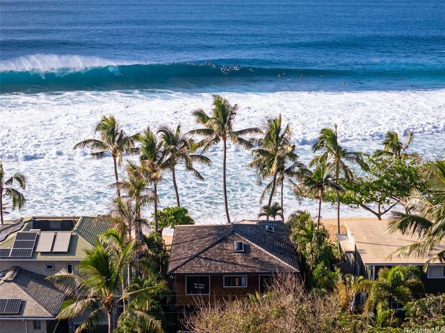 59-377 Ke Nui Road, Haleiwa, HI 96712