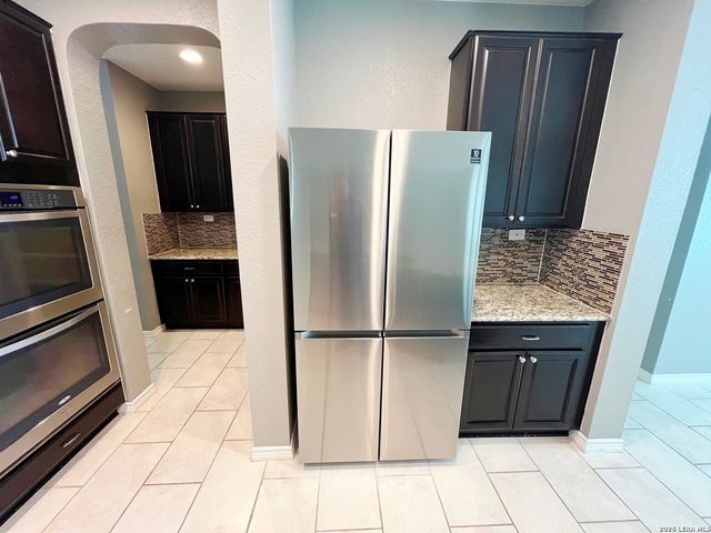 7915 Stalemate Cove, San Antonio, TX 78254
