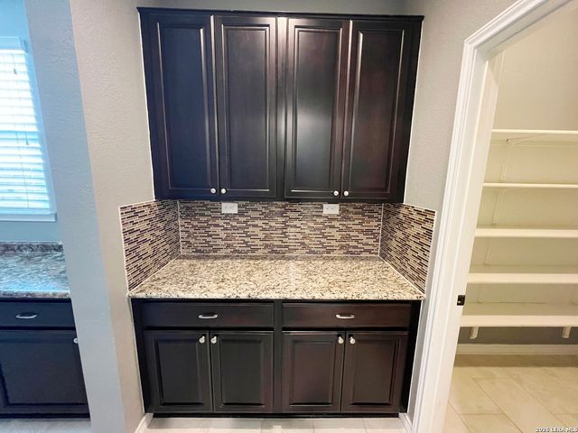 7915 Stalemate Cove, San Antonio, TX 78254
