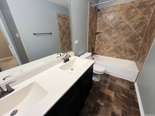 7915 Stalemate Cove, San Antonio, TX 78254