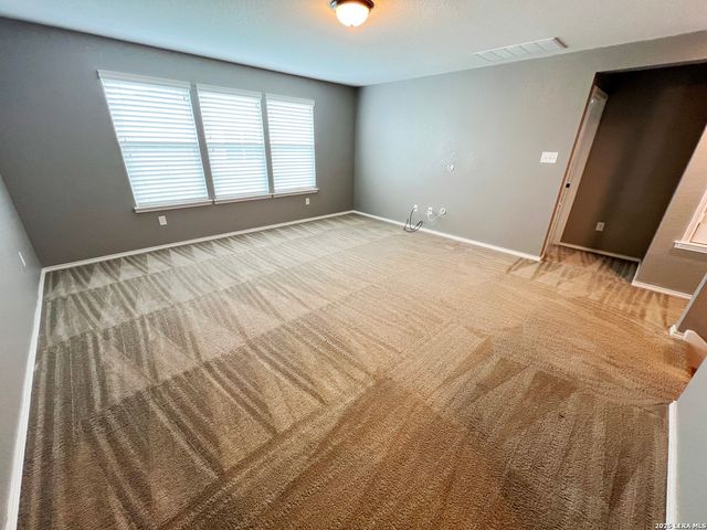 7915 Stalemate Cove, San Antonio, TX 78254