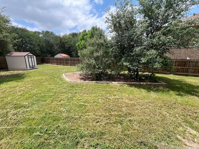 7915 Stalemate Cove, San Antonio, TX 78254