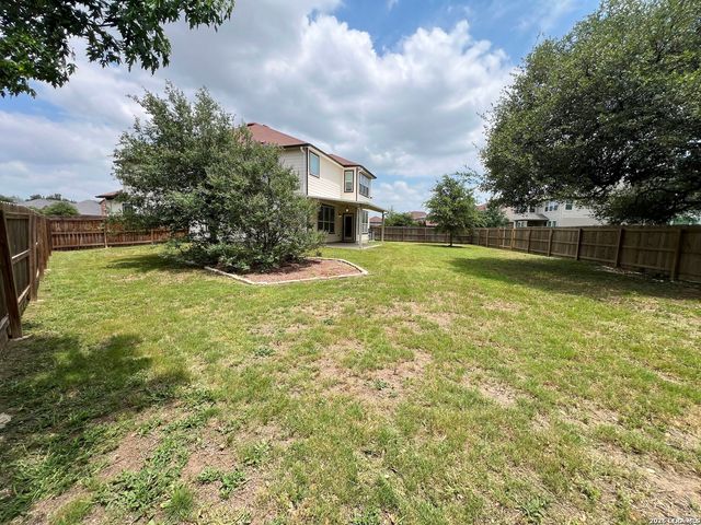 7915 Stalemate Cove, San Antonio, TX 78254