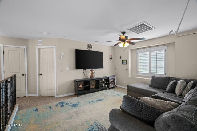 7833 ENCHANTED TRAIL Drive, El Paso, TX 79911