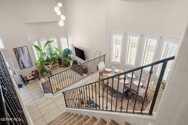 7833 ENCHANTED TRAIL Drive, El Paso, TX 79911