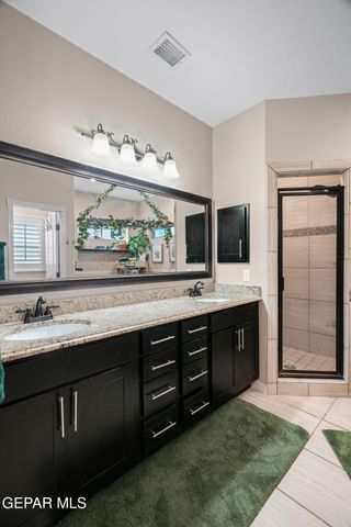 7833 ENCHANTED TRAIL Drive, El Paso, TX 79911