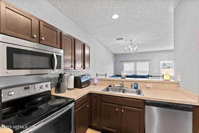 1510 BISCAYNE BAY Drive, Jacksonville, FL 32218