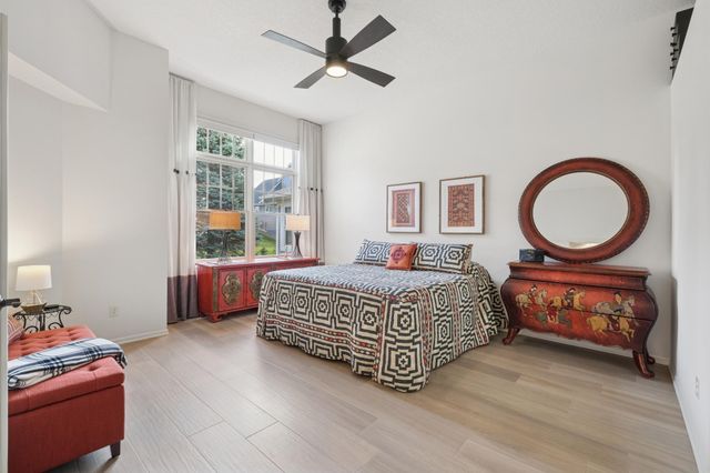 3832 Linden Drive E, Medina, MN 55340