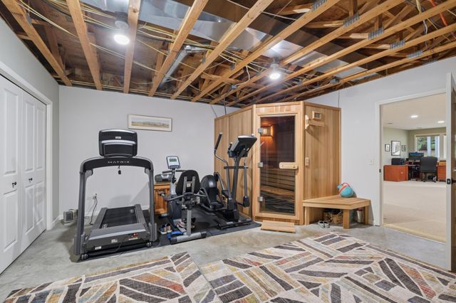 3832 Linden Drive E, Medina, MN 55340